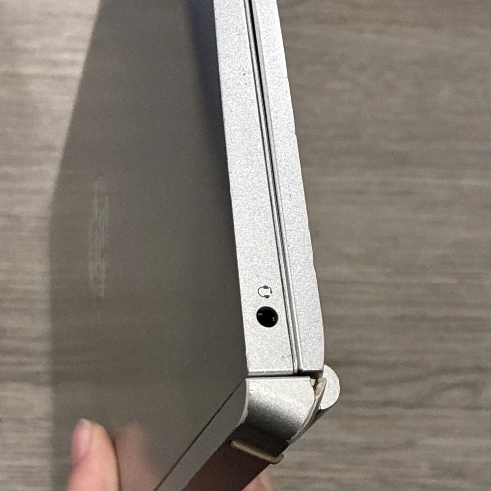 902343-001 GRAY LCD BACK COVER W/REAR CAM GLASS HP LAPTOP | FOR PARTS